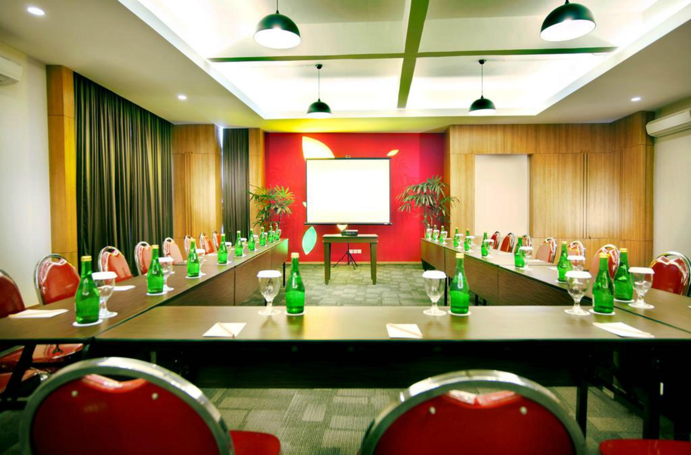 Hotel Primera 3*